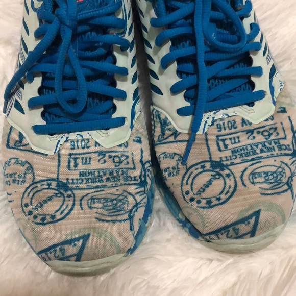 Asiscs shoes Size 8 - Picture 5 of 8